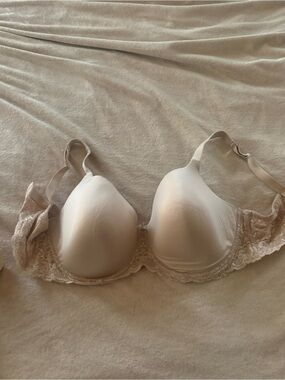 Montelle Intimates Everyday Smooth Contour 42F Adjustable Strap Bra Nude Beige